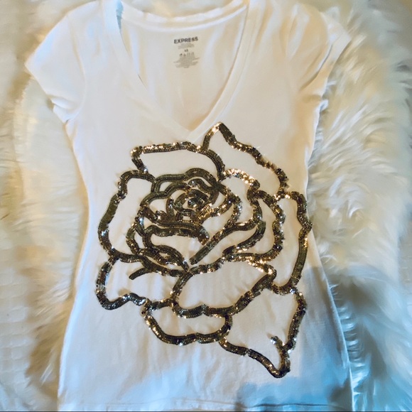 Express Tops - ⚜️Gorgeous Express Gold Rose Top⚜️